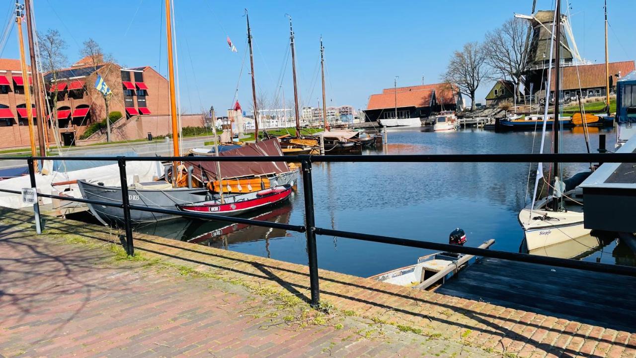 Woonboot 4 Harderwijk Hotel Exterior photo